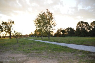 4188 S 90th Rd, Bolivar, MO 65613 - photo 2