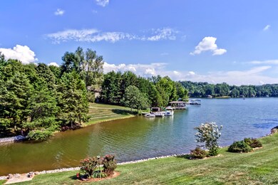 20_BokosheCircle_217_DeckView