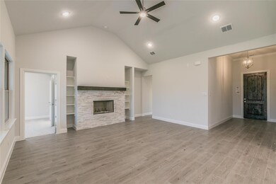 224 Magnolia Dr, Azle, TX 76020 - photo 6