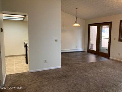 4215 Horizon Ave, Anchorage, AK 99517 - photo 2