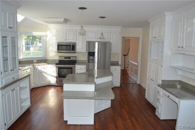 7800 Belfield Rd, North Chesterfield, VA 23237 - photo 4