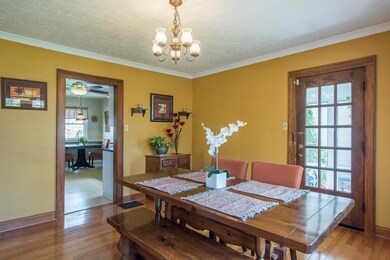 984 Montrose Ave, Columbus, OH 43209 - photo 6