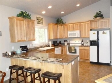 55610 Snow Goose Rd, Bend, OR 97707 - photo 4