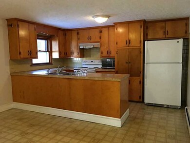 432 Wolcott Ave, Middletown, RI 02842 - photo 6