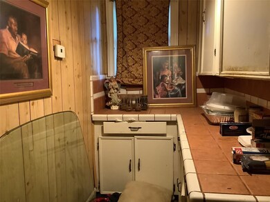 4418 Laurel Dr, Houston, TX 77021 - photo 6