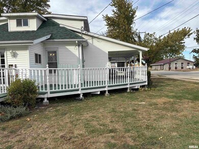 1426 N Main St, Lewistown, IL 61542 - photo 3