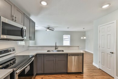 6608 Foster St, Houston, TX 77021 - photo 7