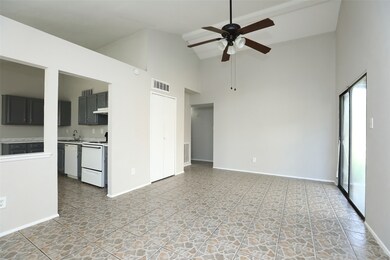 24306 Kennedy Ranch Ln, Hockley, TX 77447 - photo 2