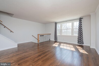 1004 Grovehill Rd, Halethorpe, MD 21227 - photo 4