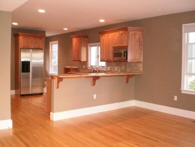 5 Lamont Ave unit 1, Cambridge, MA 02138 - photo 6