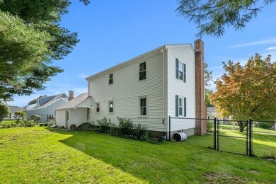 8 Rochelle St, Worcester, MA 01606 - photo 5