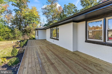 719 Manning Rd E, Accokeek, MD 20607 - photo 7