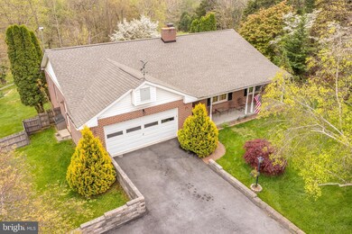 314 Chandler Dr, Shepherdstown, WV 25443 - photo 2