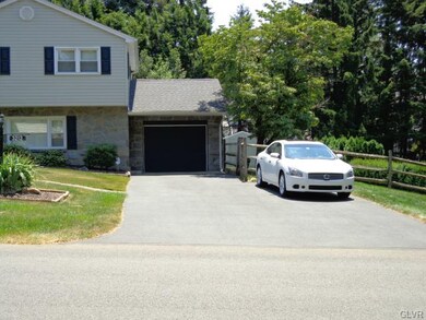 3212 W Congress St, Allentown, PA 18104 - photo 2