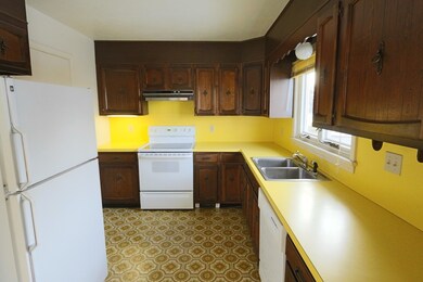 61 Naugus Ave, Marblehead, MA 01945 - photo 5