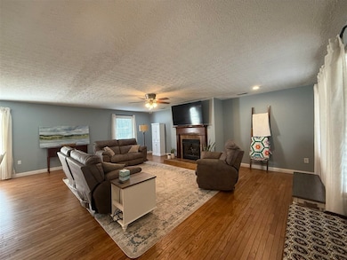 753 Cr-1216, Morgantown, KY 42261 - photo 4