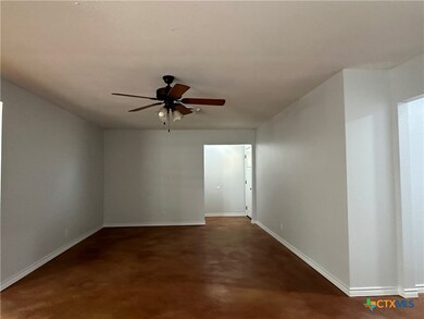 1313 Fieldcrest, New Braunfels, TX 78130 - photo 4