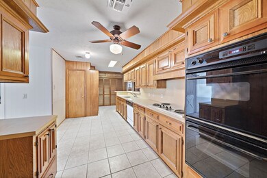 1719 Tannehill Dr, Houston, TX 77008 - photo 6