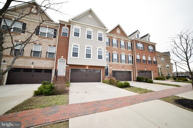 3125 Presidential Golf Dr, Upper Marlboro, MD 20774 - photo 2