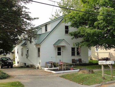 911 W King St, Garrett, IN 46738 - photo 5