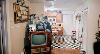 372 W Collins St unit 109, Umatilla, FL 32784 - photo 6