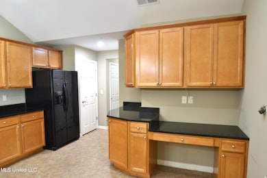 8710 Parkview Oaks Cir, Olive Branch, MS 38654 - photo 6