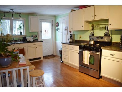 31 Myrtle St, Whitefield, NH 03598 - photo 3