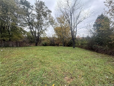 1915 Leon Prall Rd, Otisco, IN 47163 - photo 5