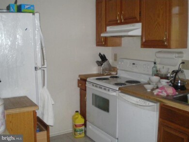 19634 Twinflower Cir, Germantown, MD 20876 - photo 6