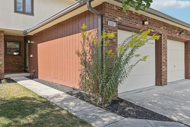 3187 Parkview Cir unit 3187, Grove City, OH 43123 - photo 4