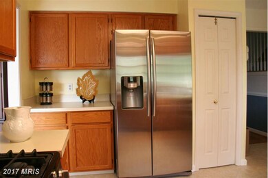 11207 Minstrel Tune Dr, Germantown, MD 20876 - photo 6