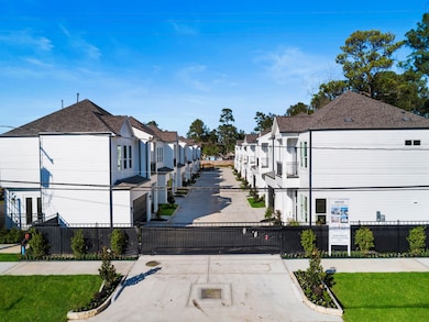 4805 Abbadean Dr, Houston, TX 77018 - photo 6