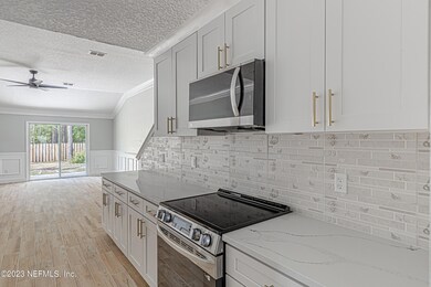 11-9280 Redtail Drive