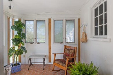 5166 Shelburne Rd, Shelburne, VT 05482 - photo 7