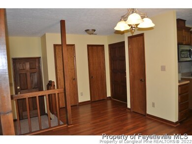 4479 Kinkead Ct, Fayetteville, NC 28314 - photo 3