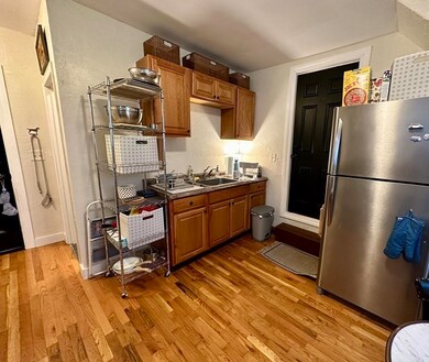 19 Phillips St unit 2, Weymouth, MA 02188 - photo 2