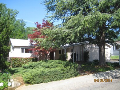 1732 Regent Ave, Redding, CA 96001 - photo 2