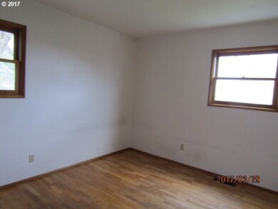 808 NW 5th St, Pendleton, OR 97801 - photo 7