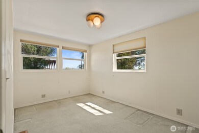3500 Island Rd unit N & S, White Swan, WA 98952 - photo 2