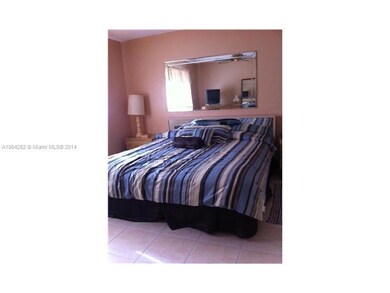 400 SE 3 Ave unit 204, Hallandale Beach, FL 33009 - photo 3