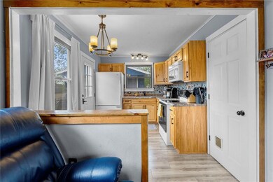 1531 10th Ave SW, Cedar Rapids, IA 52404 - photo 7