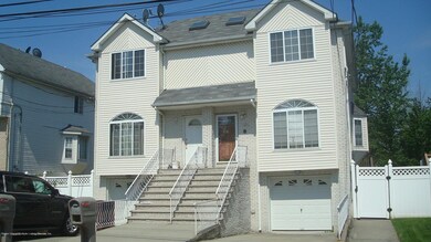 429 Patterson Ave, Staten Island, NY 10305 - photo 2