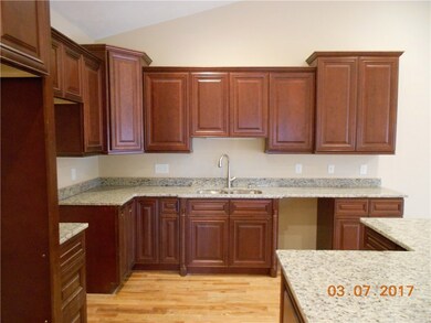 Custom Kitchen w/soft close cabinets