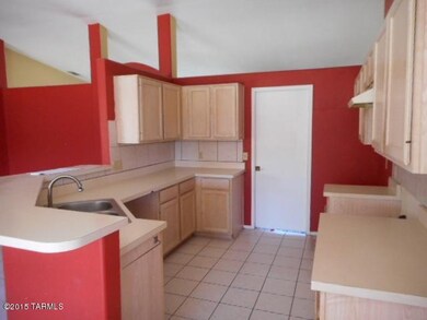 022-191524-Kitchen