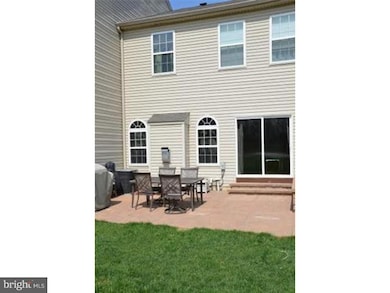 5524 Stonecroft Ln unit 112, Allentown, PA 18106 - photo 2