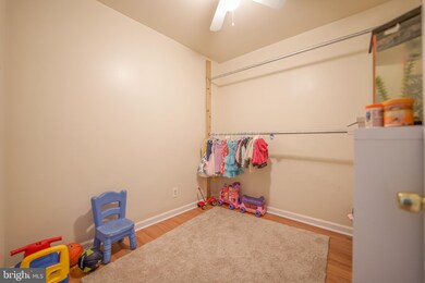 527 E Lafayette St, Norristown, PA 19401 - photo 6