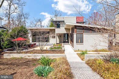 309 N Virginia Ave, Falls Church, VA 22046 - photo 2