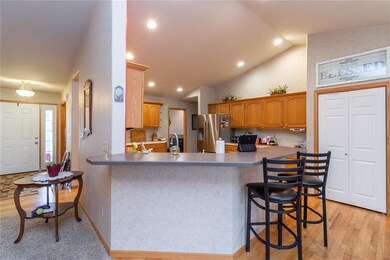 1823 Aaron Dr NW, Cedar Rapids, IA 52405 - photo 6