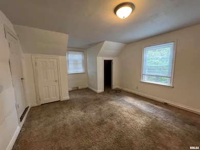 404 W Elm St, Carbondale, IL 62901 - photo 7