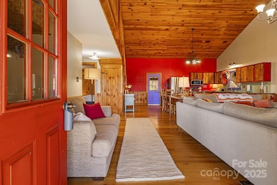 550 Cale Way, Clyde, NC 28721 - photo 6